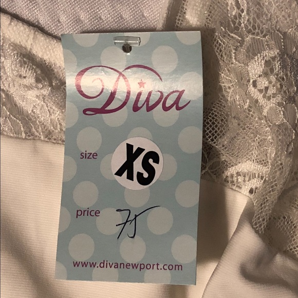 X-Small Dress from Diva in Newport, RI - Picture 6 of 7